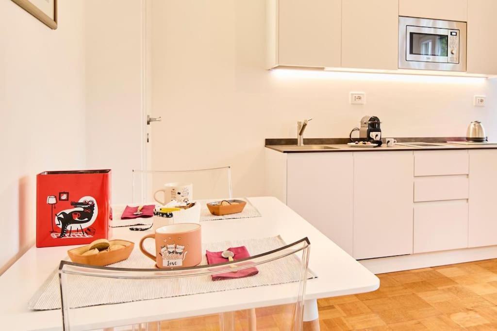 Nuovissimo Bilocale Naba Navigli Milão Exterior foto
